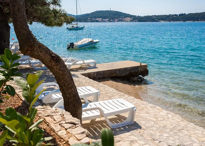 Branka Direkt Am By Interhome بيت للعطل روغوزنيكا